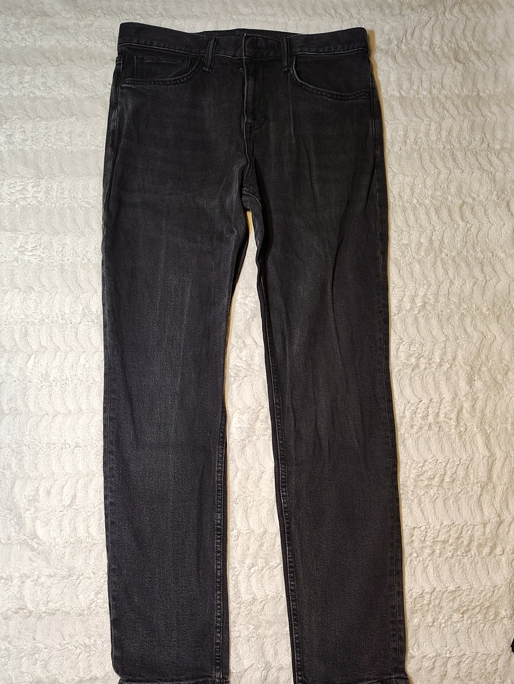 H&M Men's Skinny Jeans in Washed Black